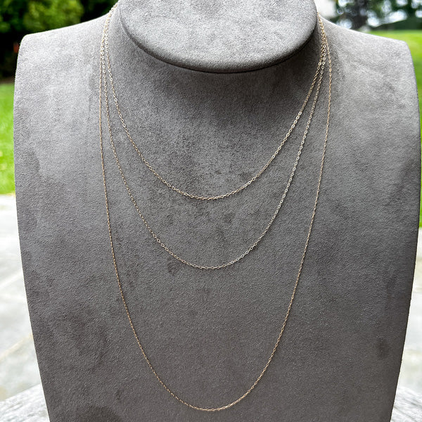 10k Gold Fine Cable Chain - Image 4