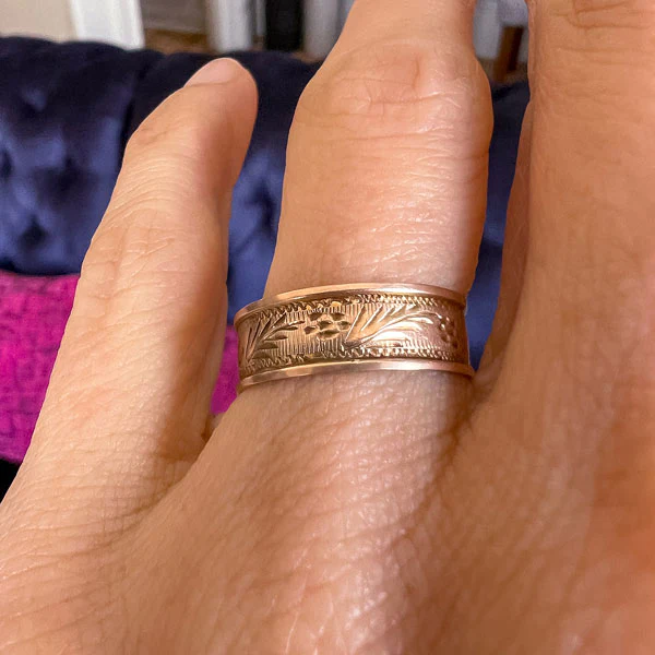 Antique Patterned Wedding Band Ring, Size 6 1/2 - Image 3