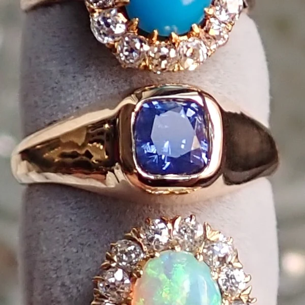 Antique Sapphire Stirrup Ring - Image 2