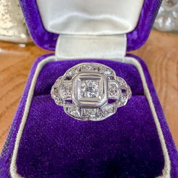 Art Deco Diamond Filigree Ring