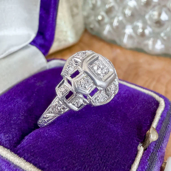 Art Deco Diamond Filigree Ring - Image 4