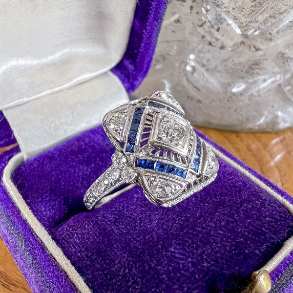 Art Deco Diamond & Sapphire Filigree Ring - Image 3
