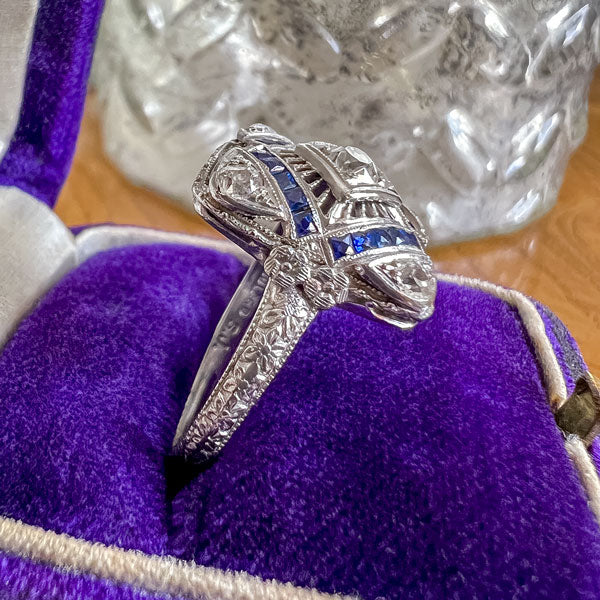 Art Deco Diamond & Sapphire Filigree Ring - Image 4