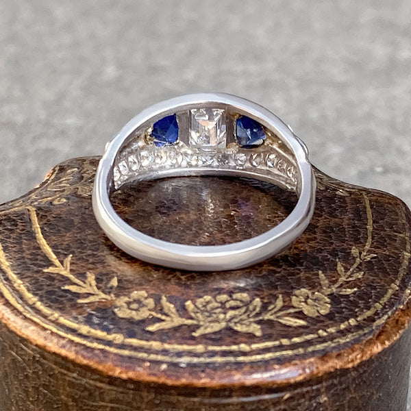 Art Deco Engagement Ring, Emerald Cut 0.40ct. - Image 5