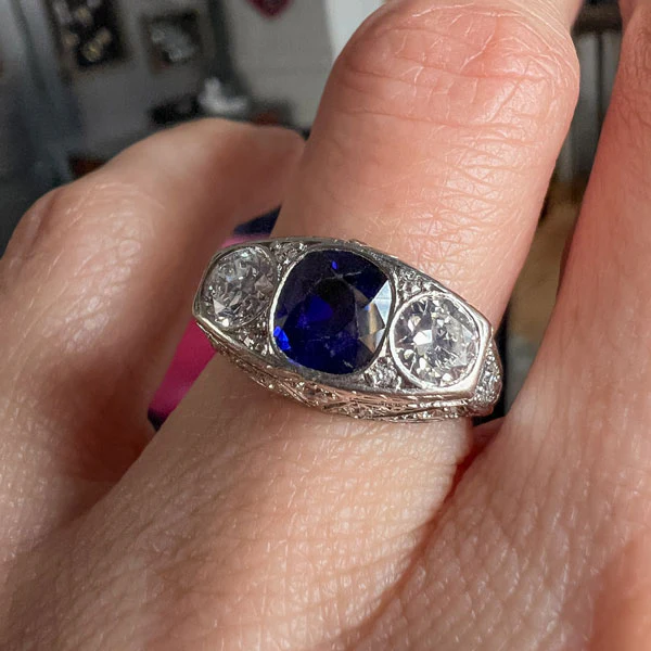 Art Deco Sapphire & Diamond Ring