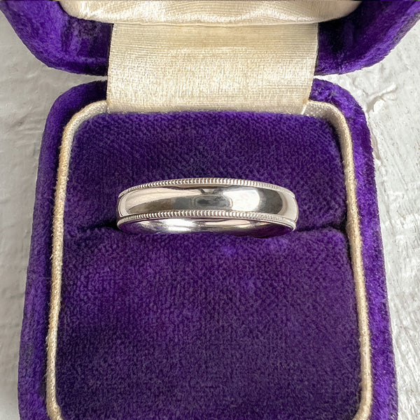 Comfort Fit Millegrained Wedding Band Ring