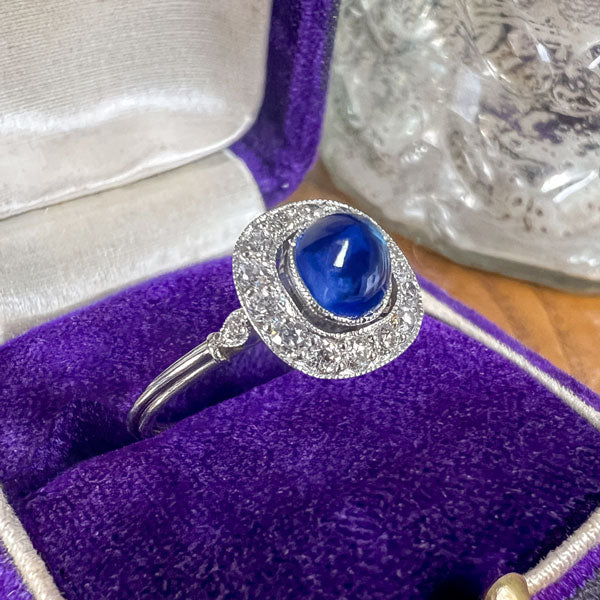 Estate Sugarloaf Sapphire & Diamond Ring - Image 3