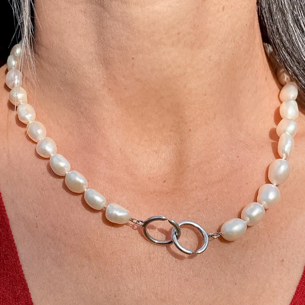 Estate Tiffany & Co Pearl Necklace - Image 2