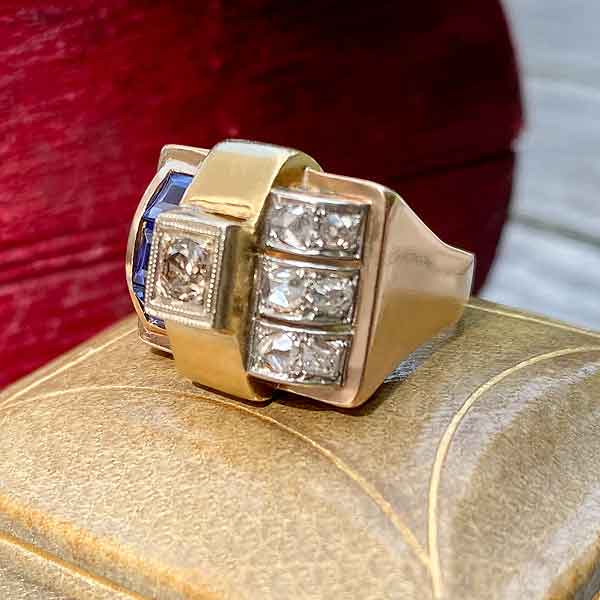 Retro Diamond & Sapphire Ring - Image 4