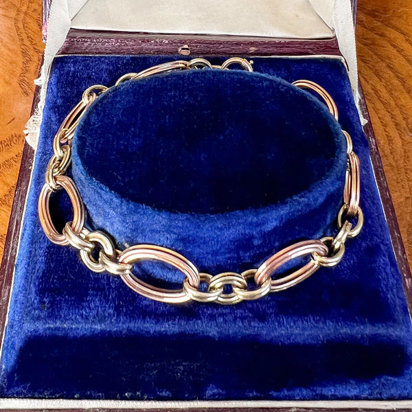 Retro Two Toned Bracelet - Image 3