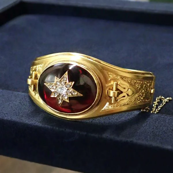Victorian Garnet & Diamond Bracelet - Image 4
