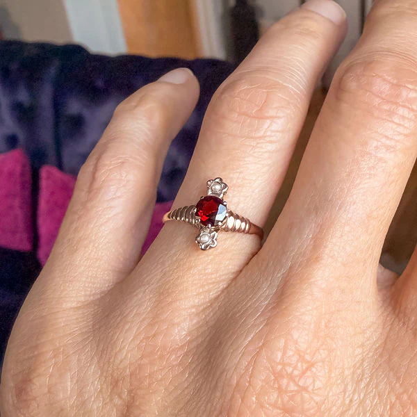 Victorian Garnet & Pearl Ring - Image 2