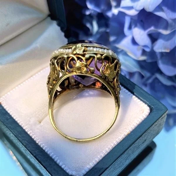 Vintage Amethyst & Pearl Ring - Image 5