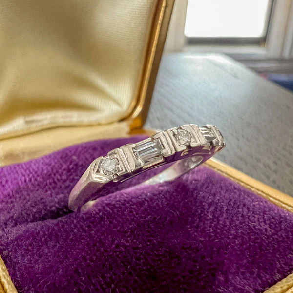 Vintage Baguette & Round Diamond Wedding Band Ring, Size 5 3/4 - Image 2