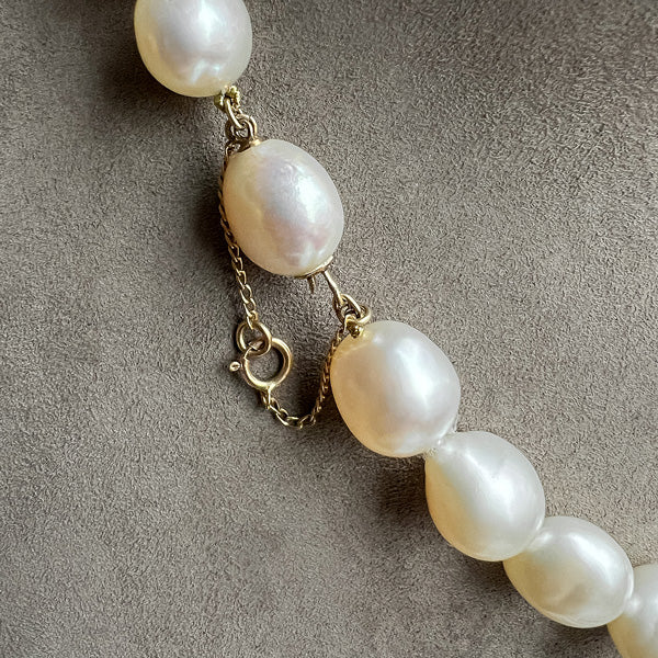 Vintage Baroque Pearl Necklace - Image 3