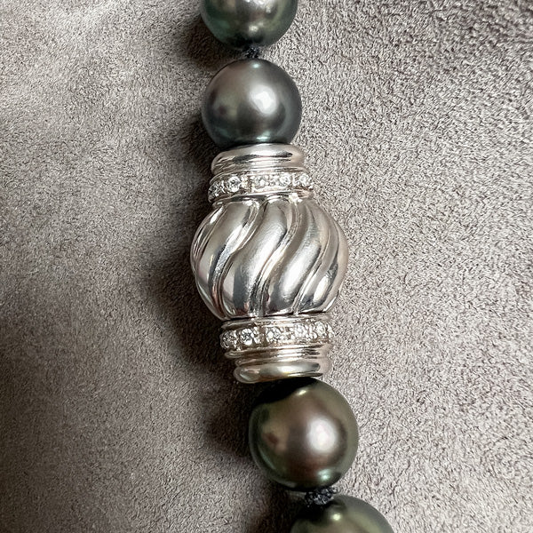 Vintage Black Pearl Necklace - Image 3
