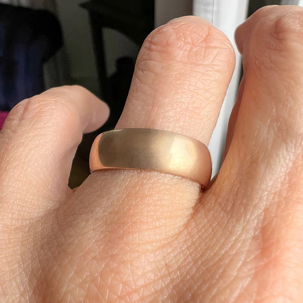 Victorian Comfort Fit Wedding Band Ring, Size 7 - Image 2