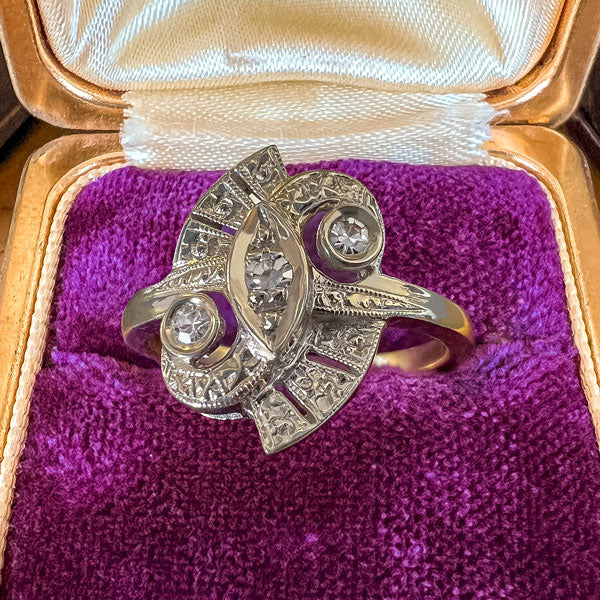 Vintage Diamond Cluster Ring - Image 4