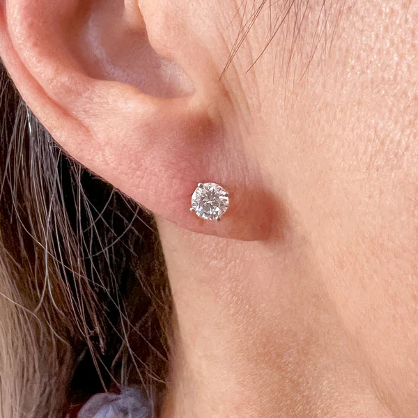 Vintage Diamond Stud Earrings, 0.80ctw. - Image 2