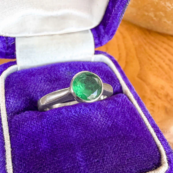 Vintage Emerald Ring - Image 3