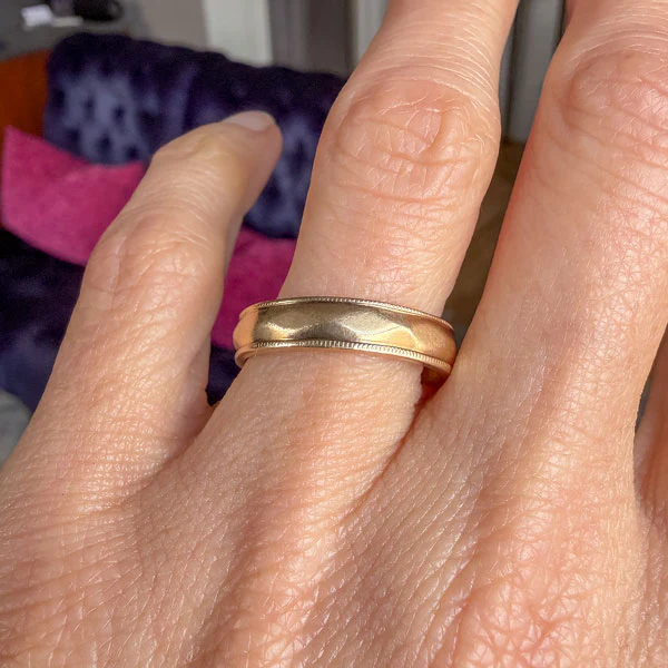 Vintage Faceted Wedding Band Ring, Size 9 - Image 2