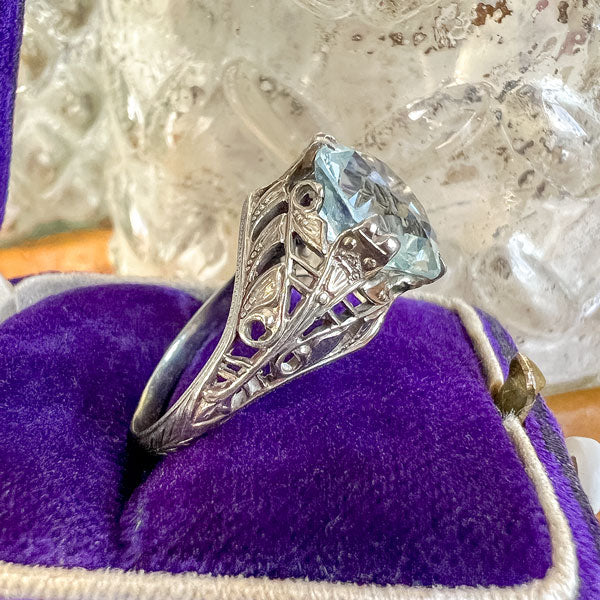 Vintage Filigree Aquamarine Ring - Image 4