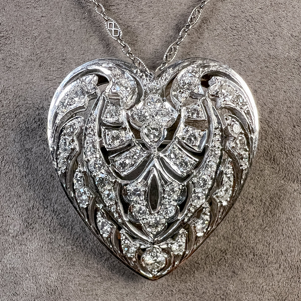 Vintage Filigree Diamond Heart Brooch/Pendant - Image 5