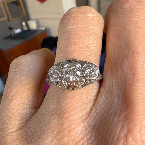 Vintage Filigree Three Stone Engagement Ring, Old Euro 0.35ct. - Image 2