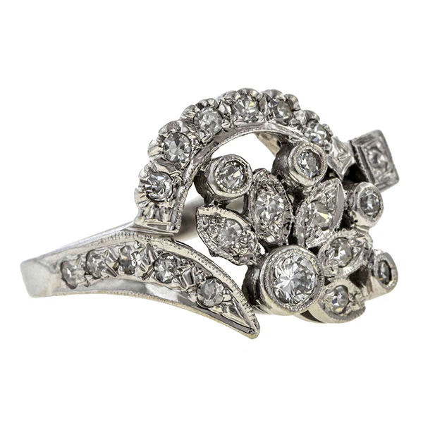 Vintage Foliate Motif Diamond Ring - Image 4