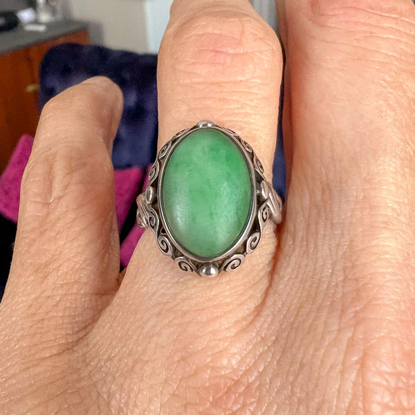 Vintage Jade Ring - Image 2
