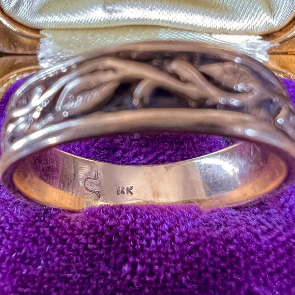 Vintage Vine Pattern Band Ring, Size 7 3/4 - Image 3