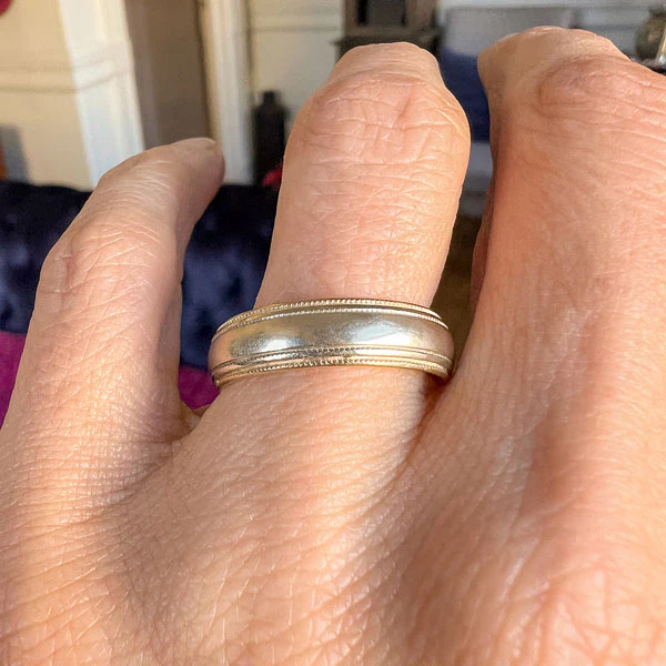 Vintage Millegrained Wedding Band Ring, Size 8 1/4 - Image 3