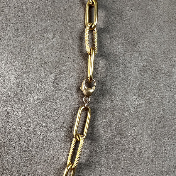 Vintage Oval Textured Link Chain Necklace - Image 3
