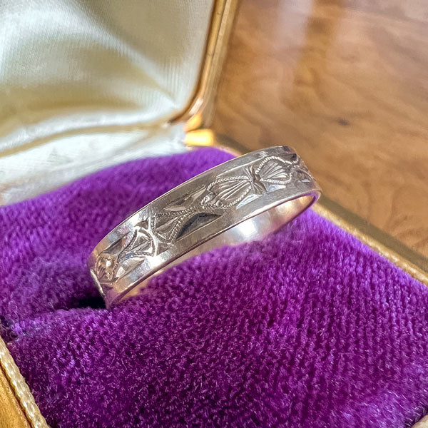 Vintage Patterned Wedding Band Ring, Size 7 3/4 - Image 3