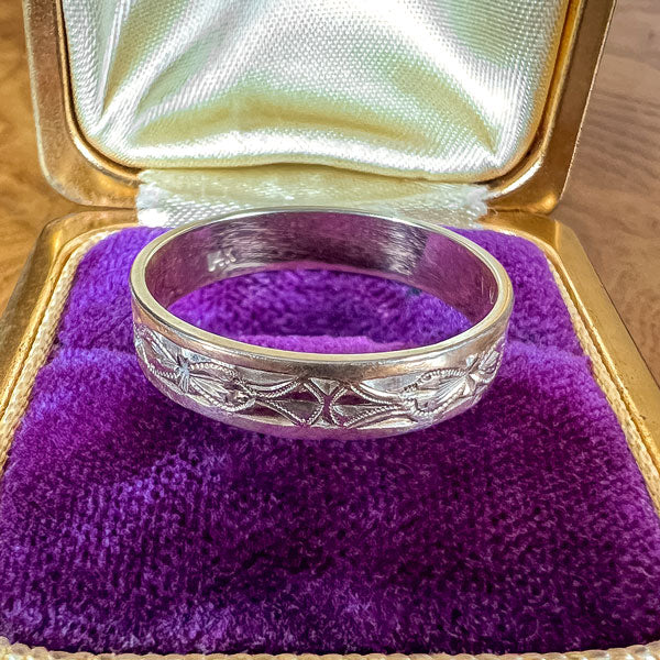 Vintage Patterned Wedding Band Ring, Size 7 3/4 - Image 4