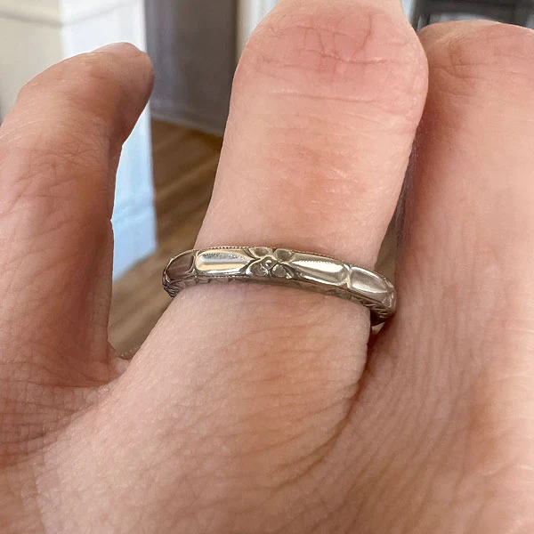 Vintage Patterned Wedding Band Ring, Size 6 1/2 - Image 2