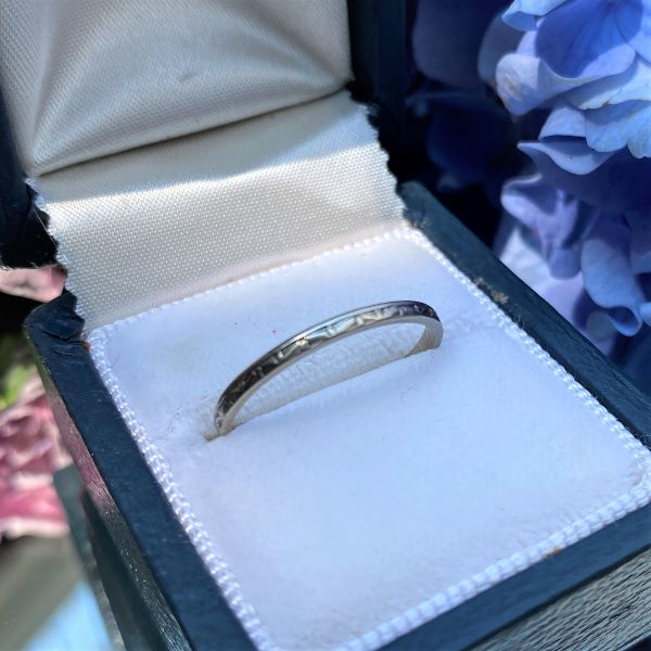 Vintage Patterned Wedding Band, Size 6 1/2 - Image 3