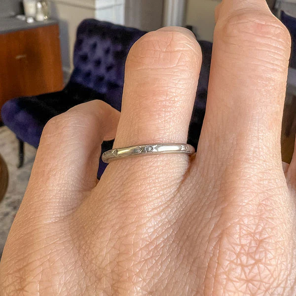 Vintage Patterned Wedding Band Ring, Size 6 1/2 - Image 2