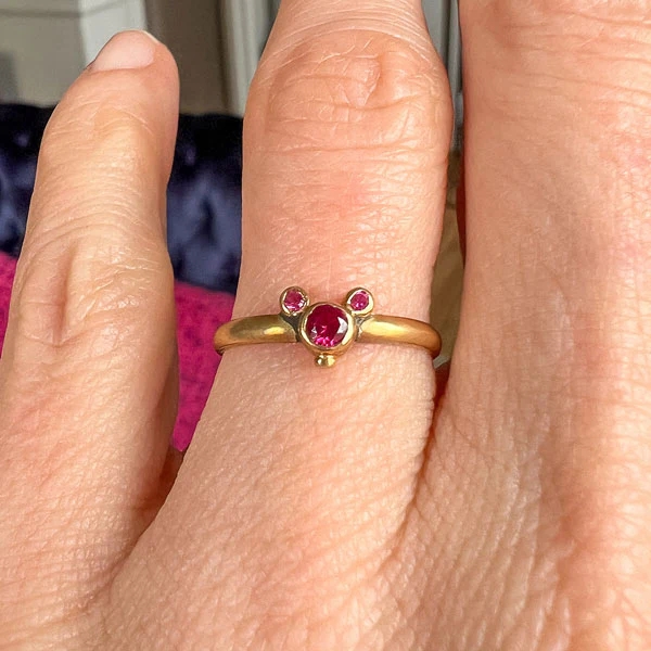 Vintage Pink Stone Ring - Image 2