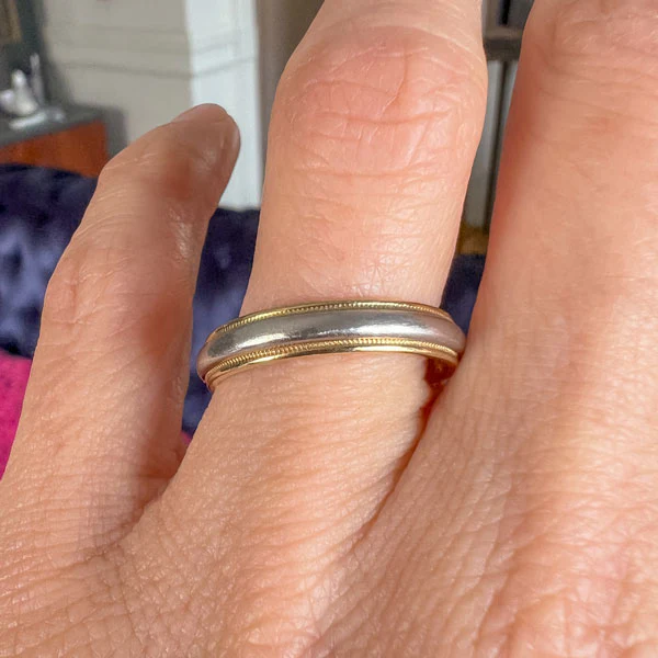 Vintage Two Tone Wedding Band Ring, Size 9 - Image 2