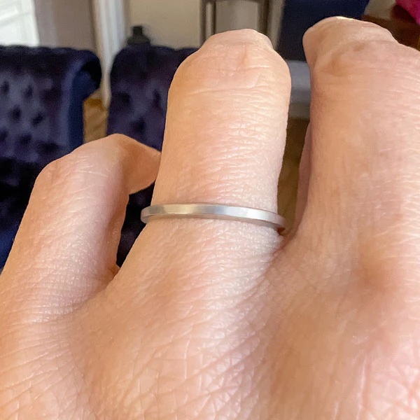 Vintage Platinum Wedding Band Ring, Size 6 - Image 2