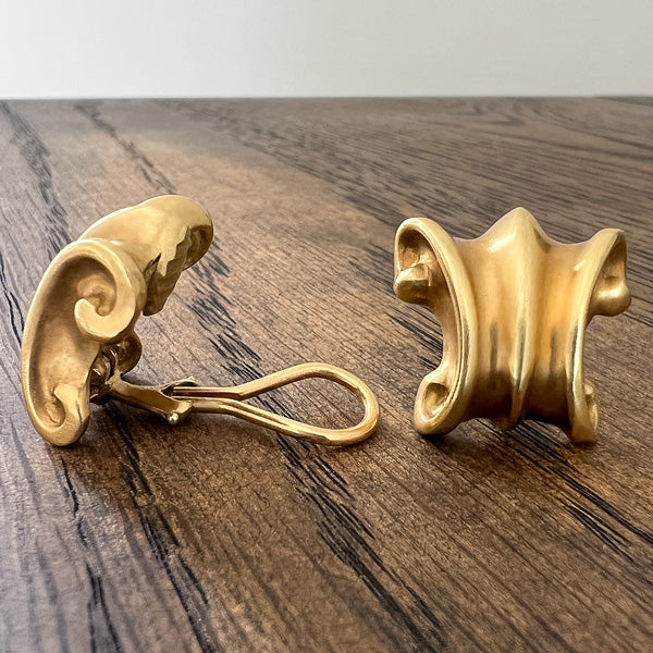 Vintage Seidan Gang Clip Earrings - Image 3