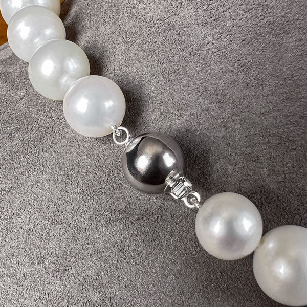 Vintage South Sea Pearl Necklace - Image 4