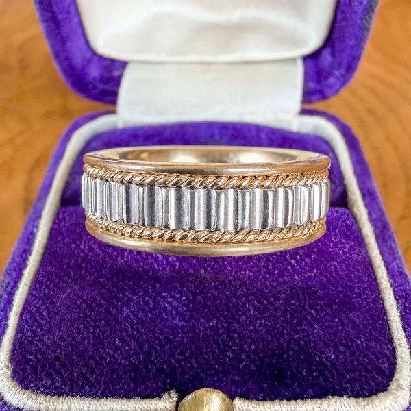 Vintage Textured Two-toned Wedding Band, Size 9 - Image 3