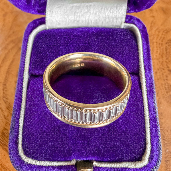 Vintage Textured Two-toned Wedding Band, Size 9 - Image 4