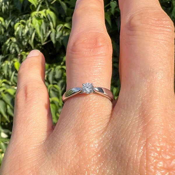 Vintage Tiffany & Co. Engagement Ring, RBC 0.21ct. - Image 2