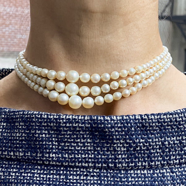Vintage Triple Stand Pearl Necklace - Image 2