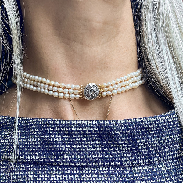 Vintage Triple Stand Pearl Necklace - Image 3