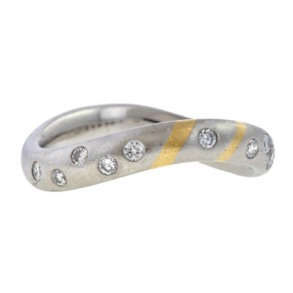 Vintage Two Tone Diamond Band Ring, Size 7 - Image 2