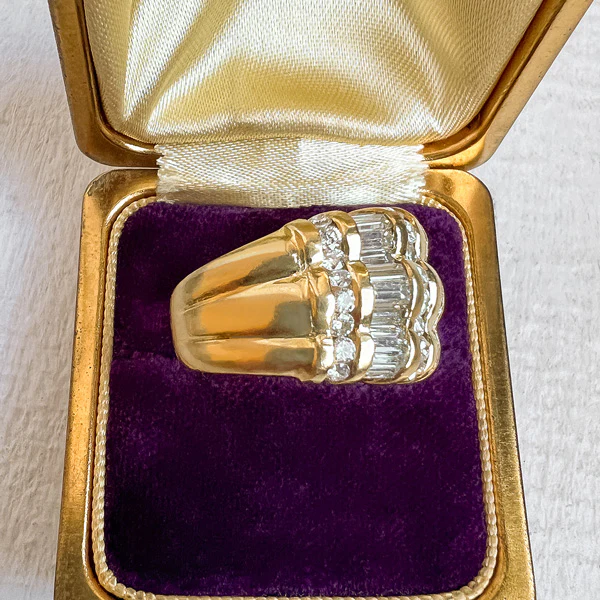 Vintage Wide Diamond Band Ring - Image 2